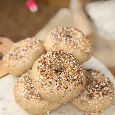 Sourdough Everything Bagels -6 Minis Or 4 Large 