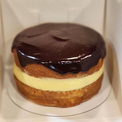 Boston Cream Cake 