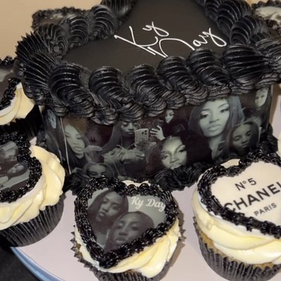 6 Inch With 10 Cupcakes 