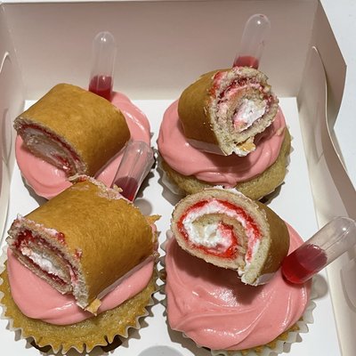 “Little Debbie” Cupcakes (4 Count)