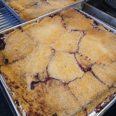 Blackberry Cobbler 8x8 Pan
