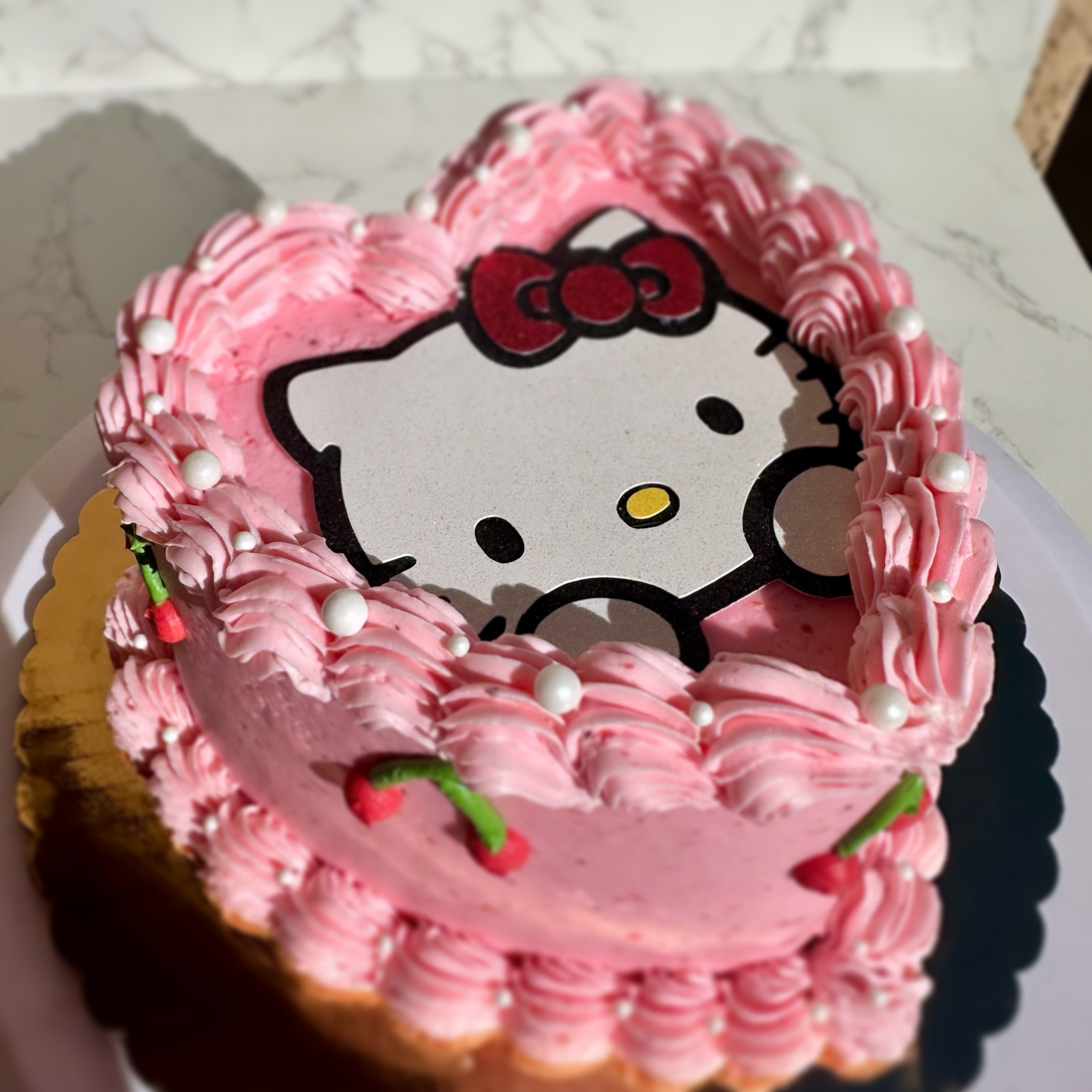 6in 2 Layer Heart cake