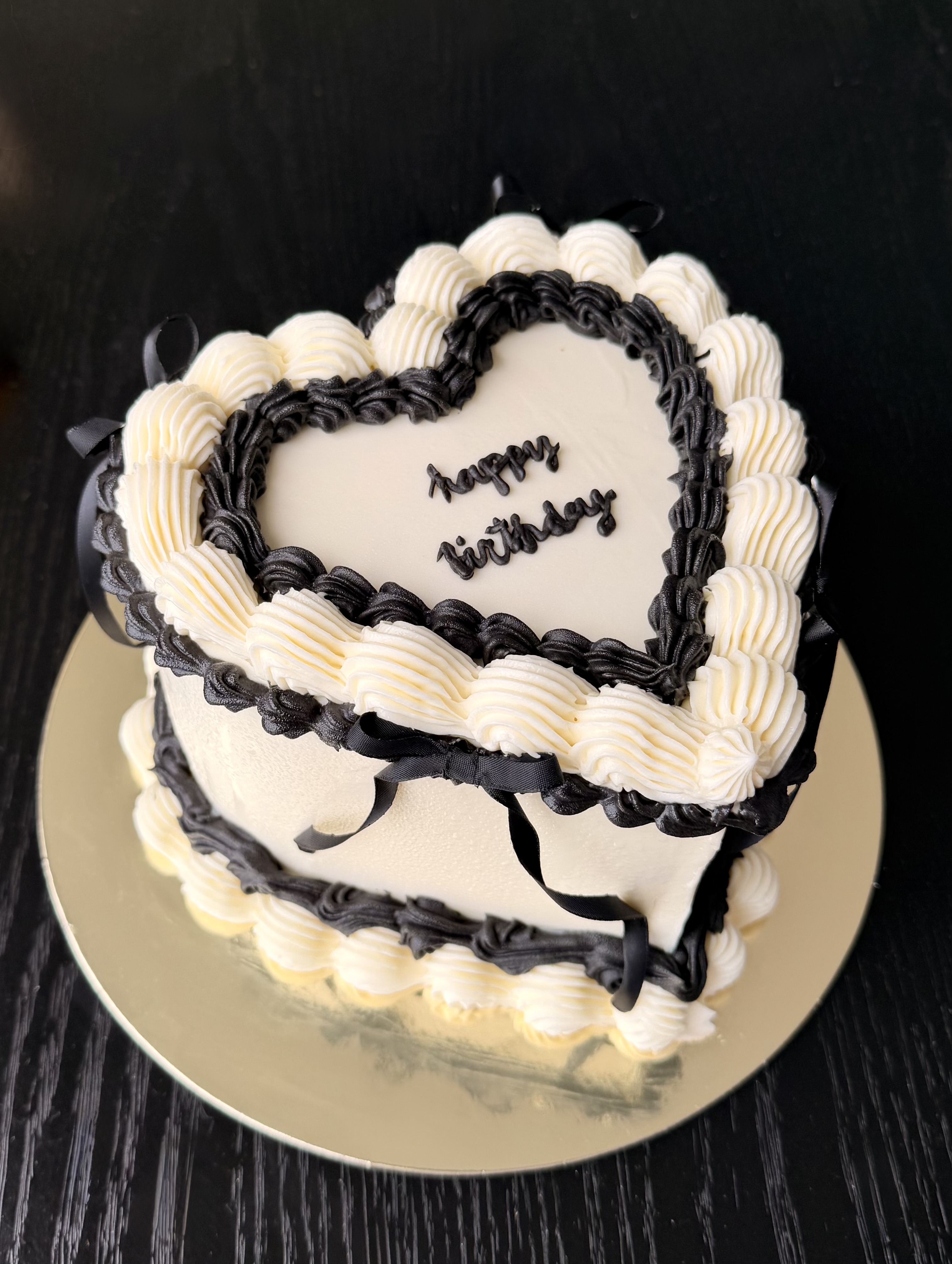 6’ Heart Cake 