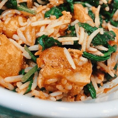 Red Curry Chicken Spinach & Rice