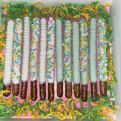 1 dozen Chocolate Covered Pretzels 