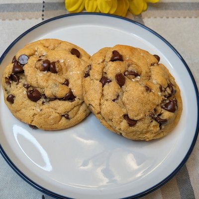 Chocolate Chip Cookies (2) 🌿