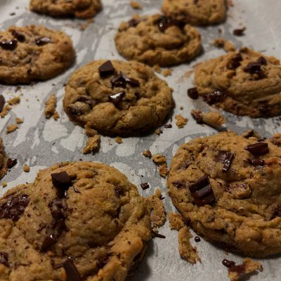 Chocolate Chip Pistachio Cookies