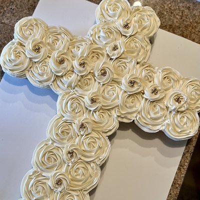 Cross Shape (24 Cupcakes)