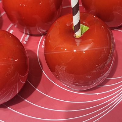 Candy Apples 🍏