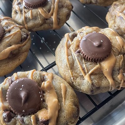 Peanut Butter Cup Chocolate Chip (6 Count)