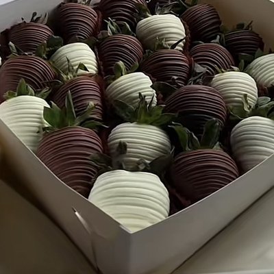 Chocolate Covered Strawberries 