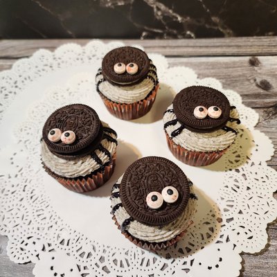 Halloween Spider Cupcakes