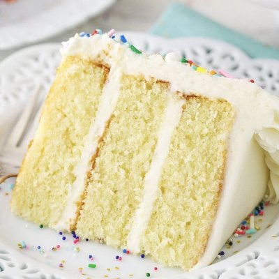 6 Inch Vegan/ Gluten Free Vanilla Cake 