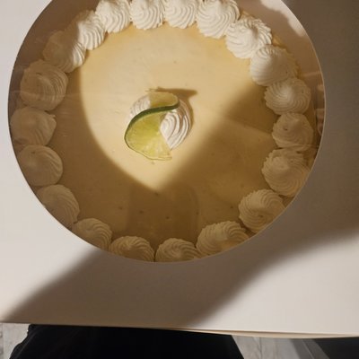 Key Lime Cheesecake 10in