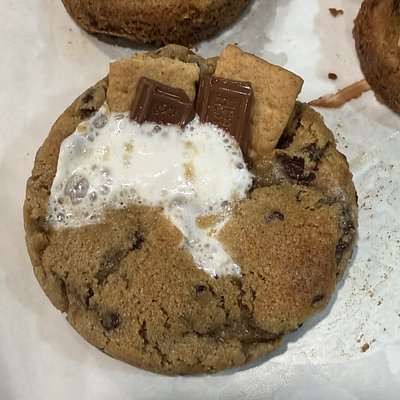The S’more’s: 4.4oz  Cookie 12 For $25