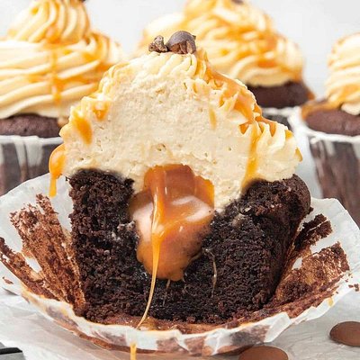 Chocolate Caramel Cupcakes
