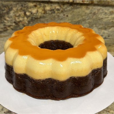 Plain Chocoflan