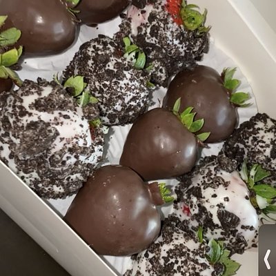 Oreo Crunch Strawberries 