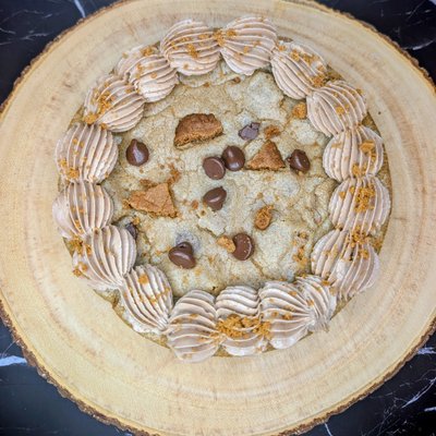 10 Inch Biscoff Cookie Cake
