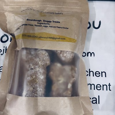 Peanut Butter & Pumpkin Doggy Treats 