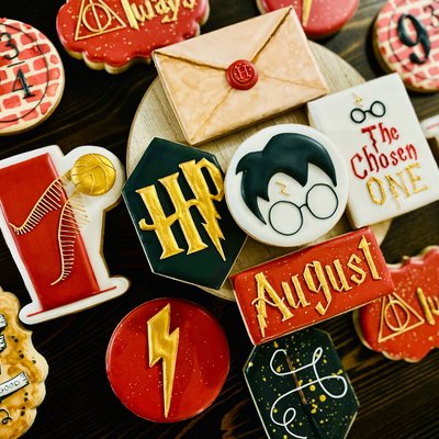 Character/Logos
