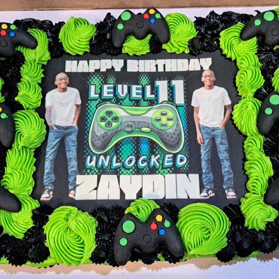Custom Pull Apart Cupcake Cake 