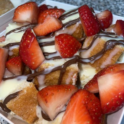 Churro Cheesecake Bites