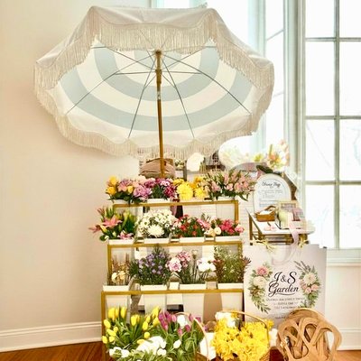 Bloom Bar Preorder- Homecoming Build Your Own Bouquet