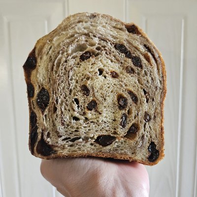 Cinnamon Raisin Sandwich Loaf