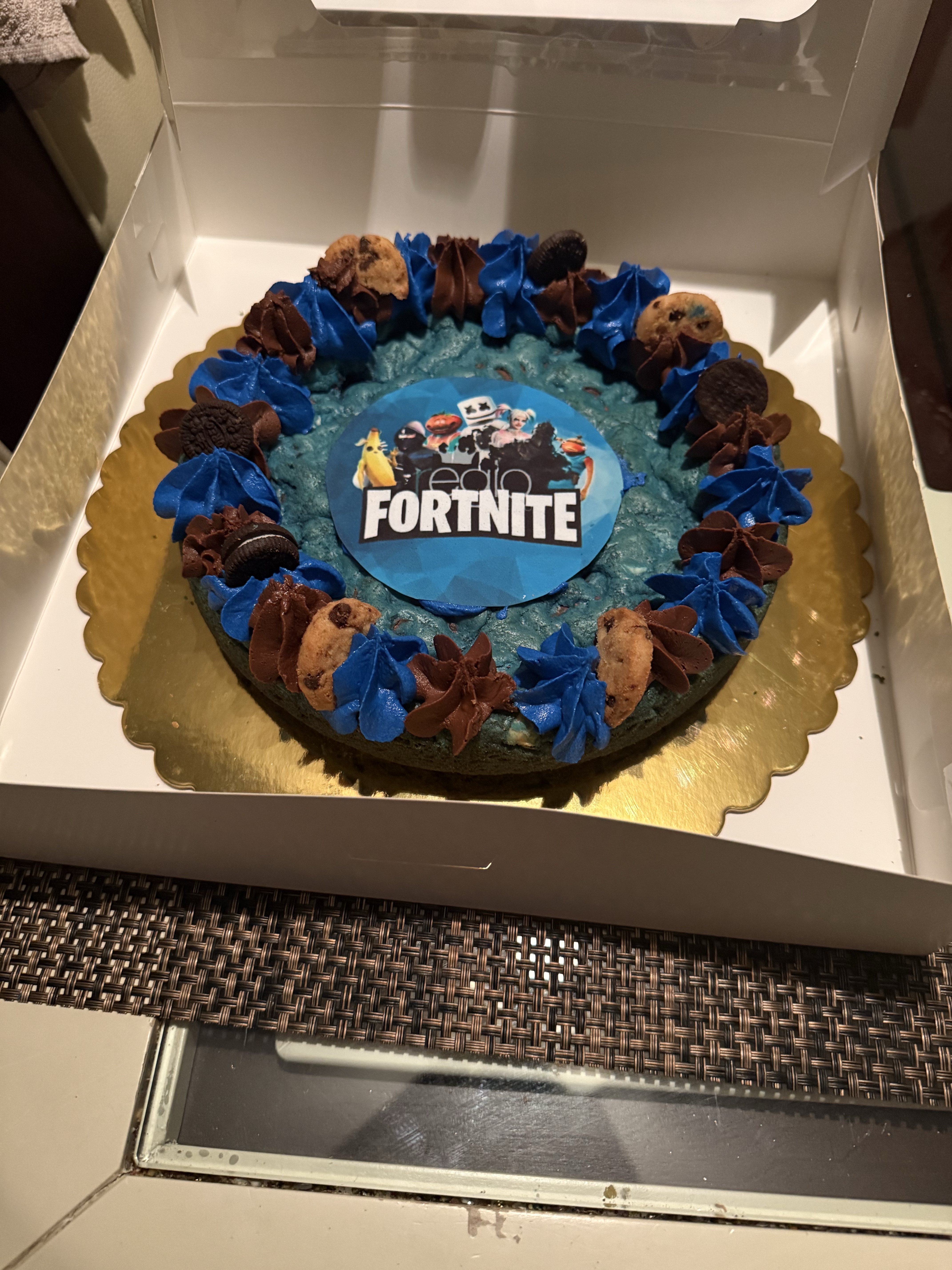 9 -inch cookie cake W/image