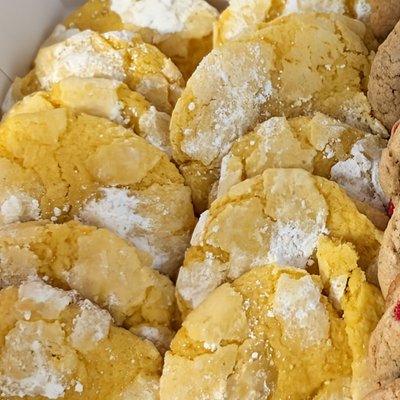Lemon Crinkle Cookies