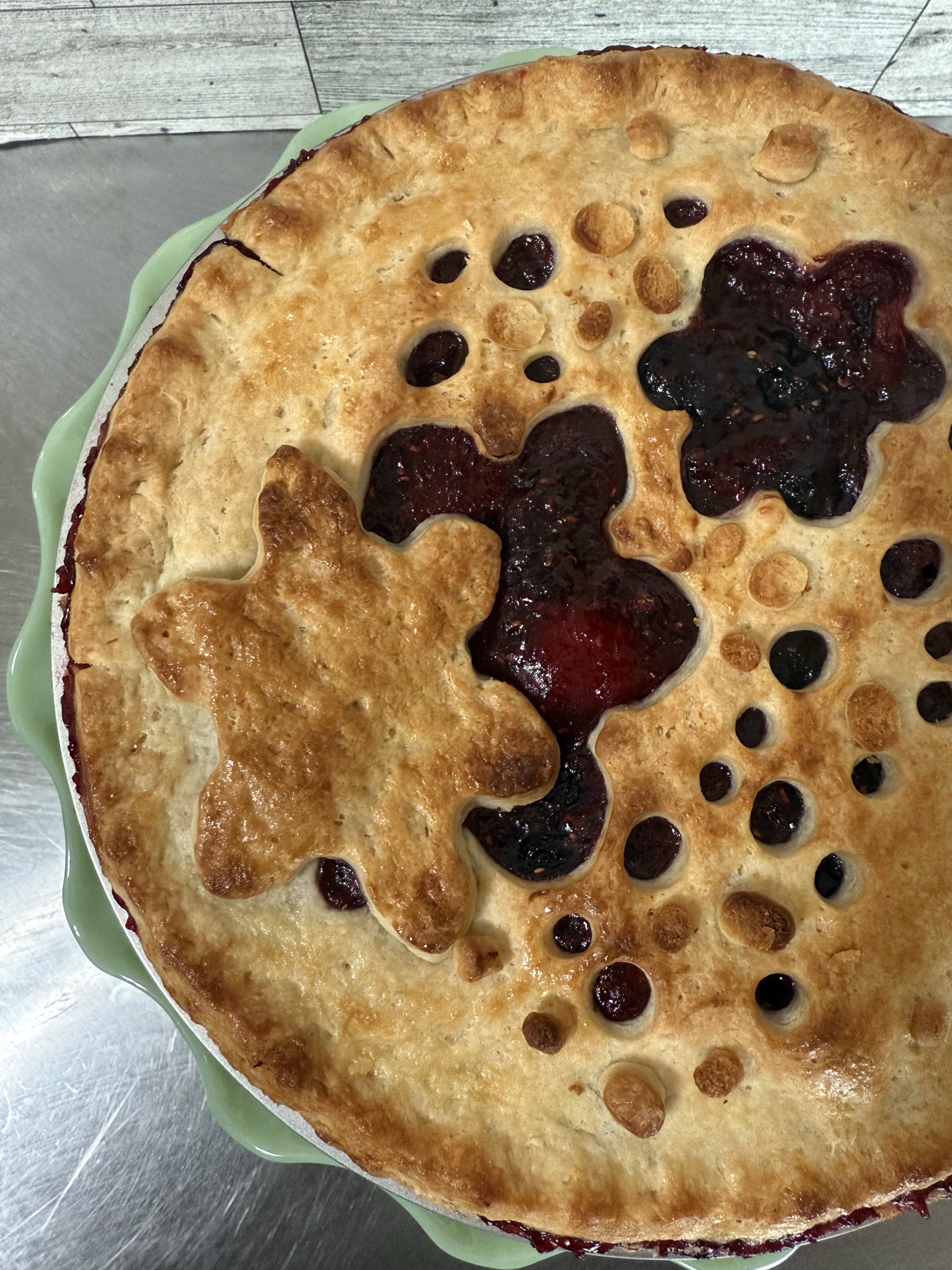 triple berry pie