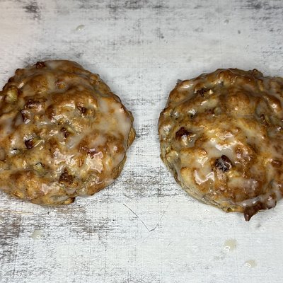 2 Apple Fritters