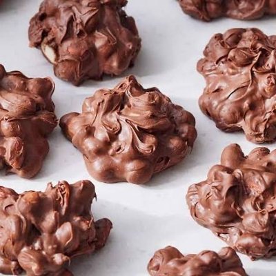 Peanut Clusters