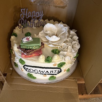 12” double layer round cake