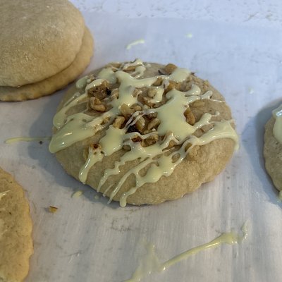 Banana Nut Teacakes (6) or (12)