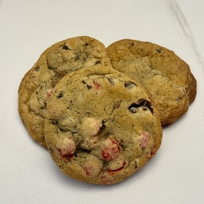 M&M Chocolate Chip Cookies (1 Dozen)