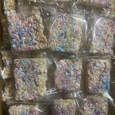 Decorated Crispies 