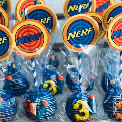 CANDY APPLES ( THEMED ) 