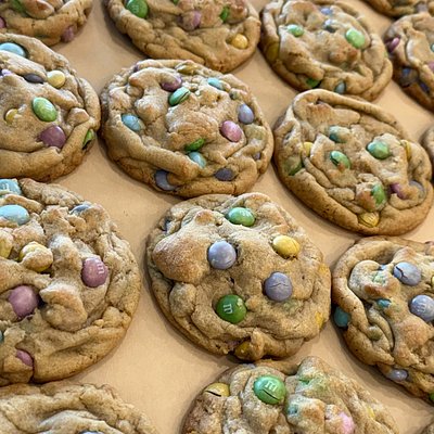 Holiday M&M Cookie
