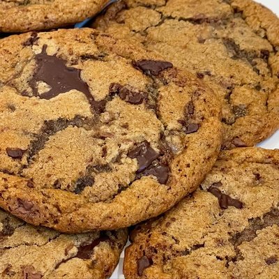 Toffee Chocolate Chip Cookies (1 Dozen)