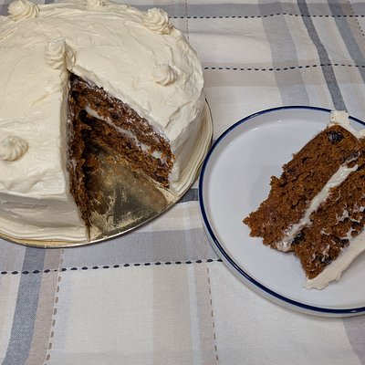 Carrot Cake (9") 🌿