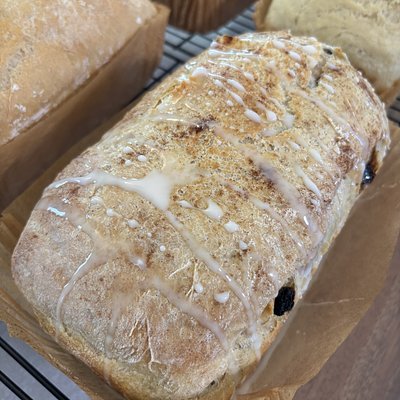 Cinnamon Raisin Bread