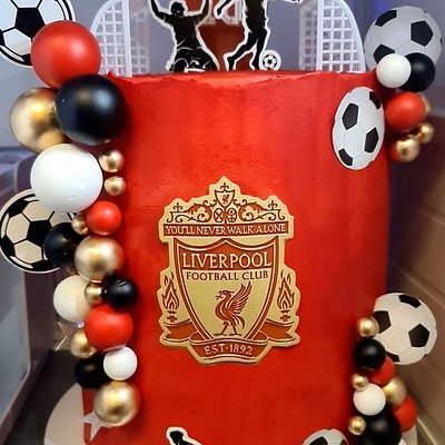 9"×4 Layer Celebration Cake (S.M Buttercream)