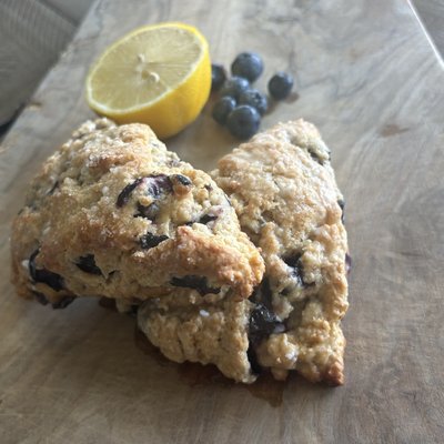 4-Lemon Blueberry Scones 🍋🫐
