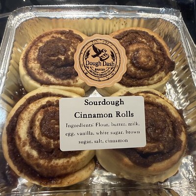Sourdough Cinnamon Rolls (4)