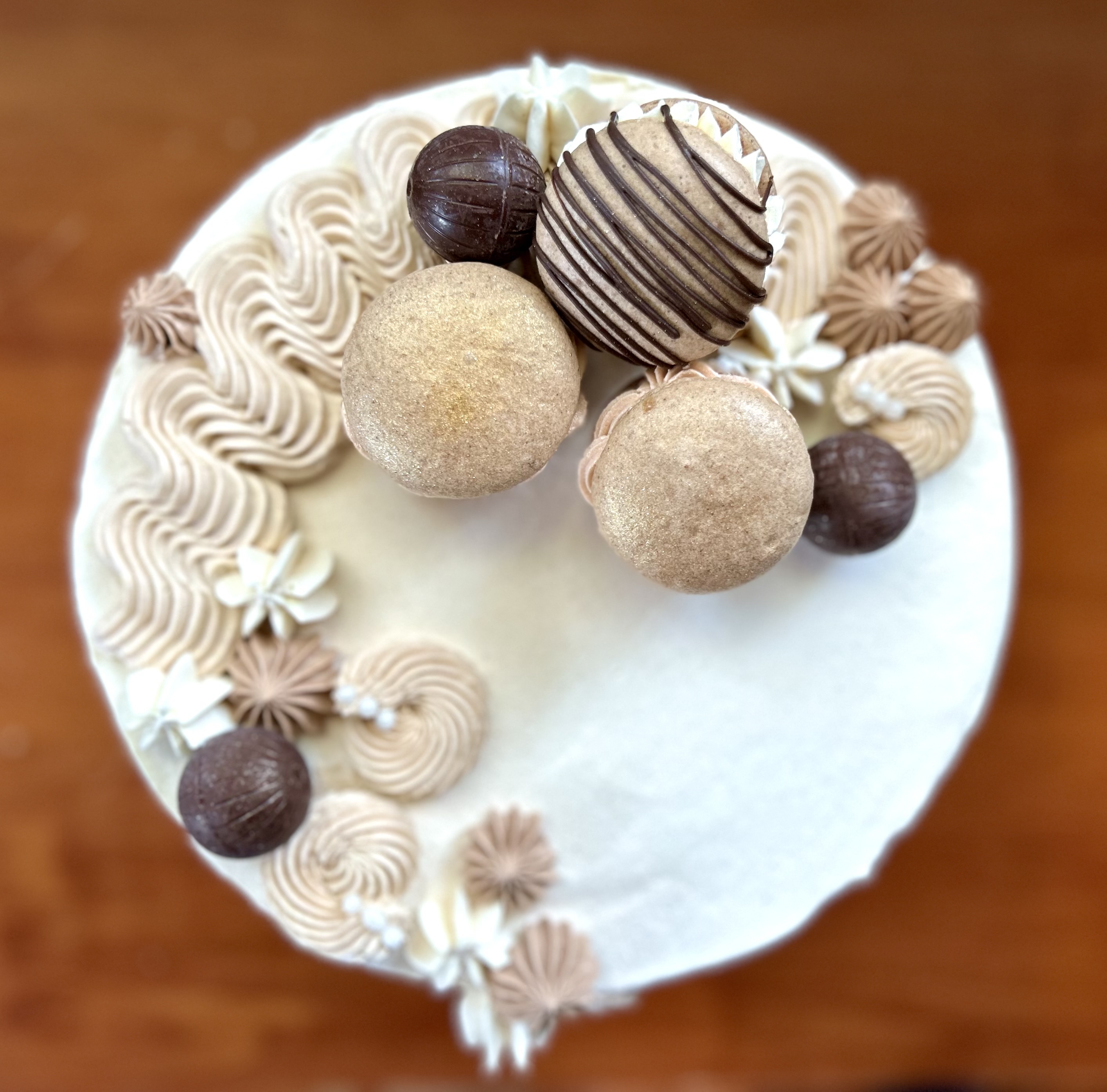 8”, 4-layer cake