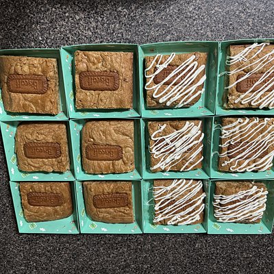 Speciality Blondies