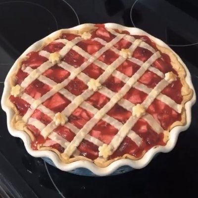 Cranberry Apple Pie