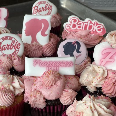 Custom Cupcakes